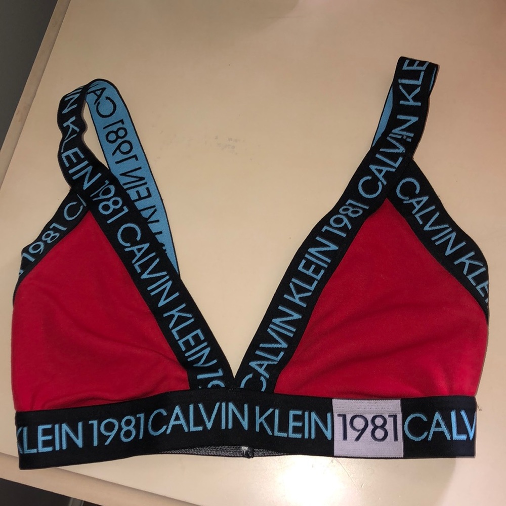calvin klein bra with no pads or wire